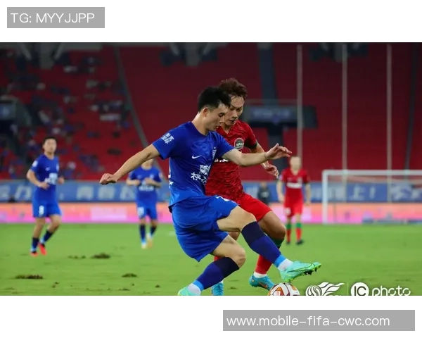 武汉宏兴足球队奋勇拼搏再创辉煌力争在新赛季中取得佳绩和突破